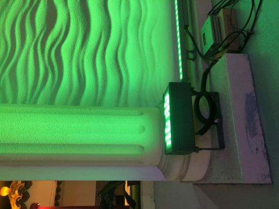 Venta caliente calienta blanca IP65 LED de iluminación de inundaciones